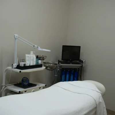 hydrafacial-treatment-room-winter-park-institute-of-aesthetic-surgery