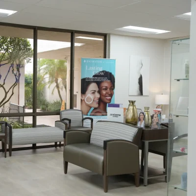 winter-park-patient-waiting-room-institute-of-aesthetic-surgery